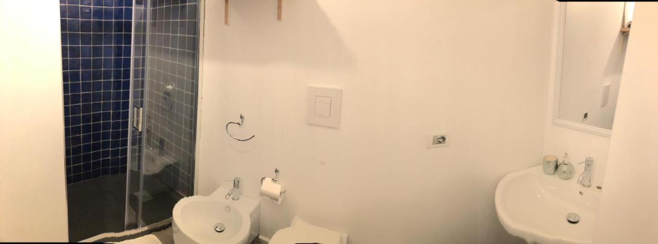 Via Torino Hotel Олбия Екстериор снимка