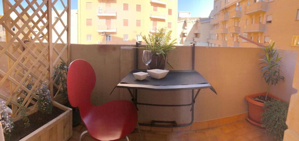 Via Torino Hotel Олбия Екстериор снимка