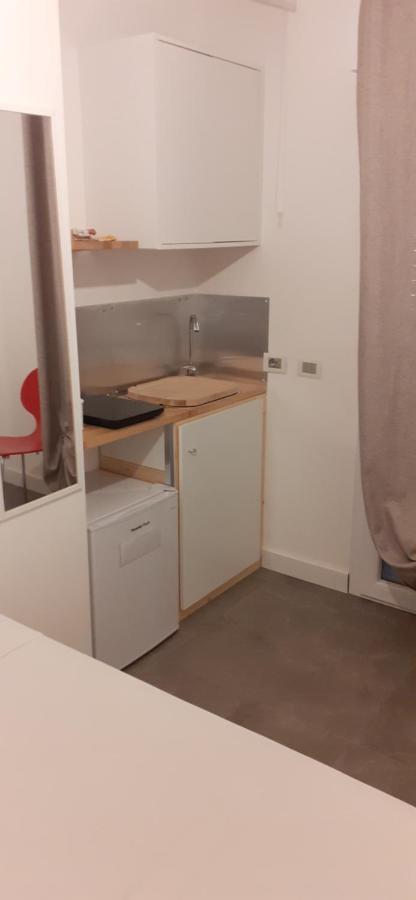 Via Torino Hotel Олбия Екстериор снимка